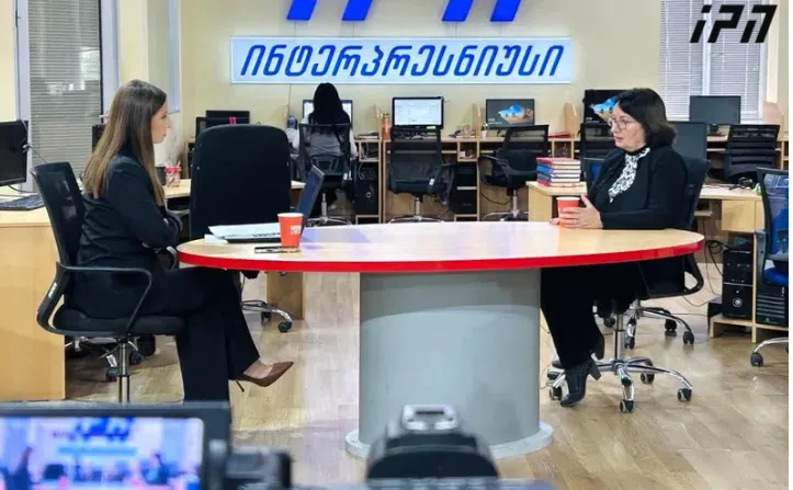 "შალვა პაპუაშვილი მინდა გავაფრთხილო, რომ შეიძლება ვახო სანაიას „პოსტები“ მოენატროს, ისეთი მომავალი ელოდება" - ფიქრია ჩიხრაძე