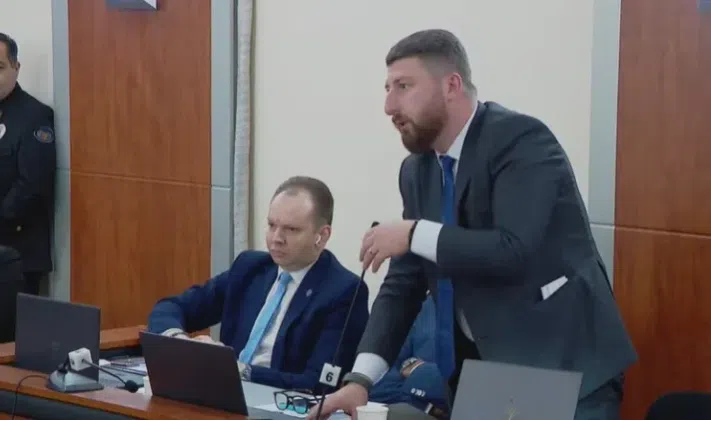 "ქალთან ქცევა თქვენ არ იცით და კაცთან"..."ზრდილობას მოუხმეთ!" - საკონსტიტუციო სასამართლოში ხმაური იყო