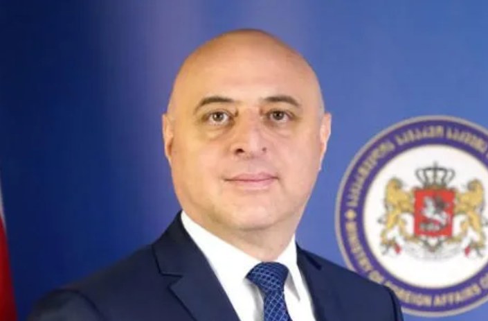 ვინ არის გიორგი ზაქარაშვილი, რომელიც აზერბაიჯანში საქართველოს ელჩად დაინიშნა?!