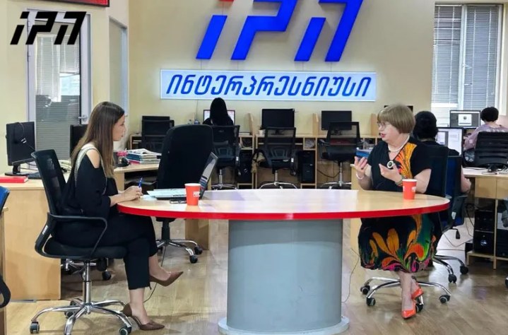 "ირაკლი ღარიბაშვილმა მიიღო გადაწყვეტილება რომ რაღაც ფორმით პოლიტიკაში შემოვიდეს" - ლელა ჯეჯელავა