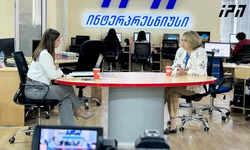 “თამარ ჩერგოლეიშვილმა საკუთარ თავს ჰკითხოს, რატომაა ამ მდგომარეობაში - პაპუაშვილი კი მართლა ჯამბაზი გახდა, დაელოდე შალვა, რომ „ალდე“ „ლელოს“ გაემიჯნება!“ - სალომე სამადაშვილი
