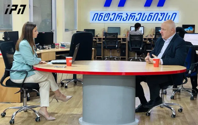 “ადენაუერის ფონდის გასვლა მძიმე გზავნილია, ეს გერმანიასთან ურთიერთობებს კიდევ უფრო გაართულებს, მოსკოვის საპატრიარქოს დელეგაციაზე კი უნდა გვესმოდეს, ვინაა ეს ხალხი“ - გიგი წერეთელი