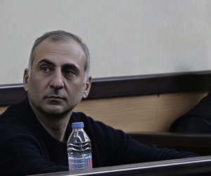 ალეკო ელისაშვილი: "ტკბებოდა პოლიციელი იმის ყურებით და ცქერით, რომ სისხლი მომდიოდა მაჯებიდან"