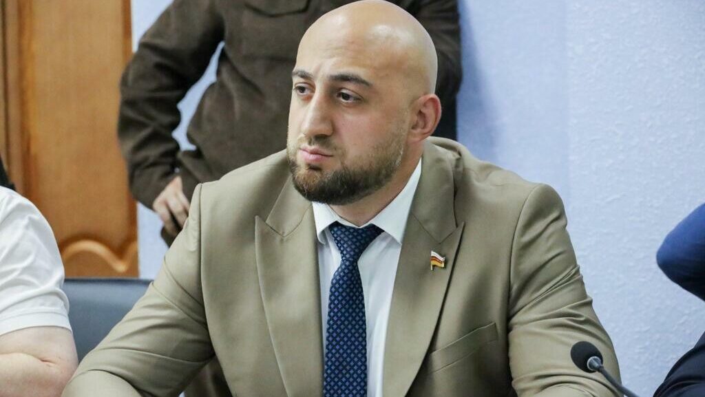 „ევროპამ საქართველოს ტრადიციებსა და წეს-ჩვეულებებზე გაიმარჯვა“ — ოსი დეპუტატი