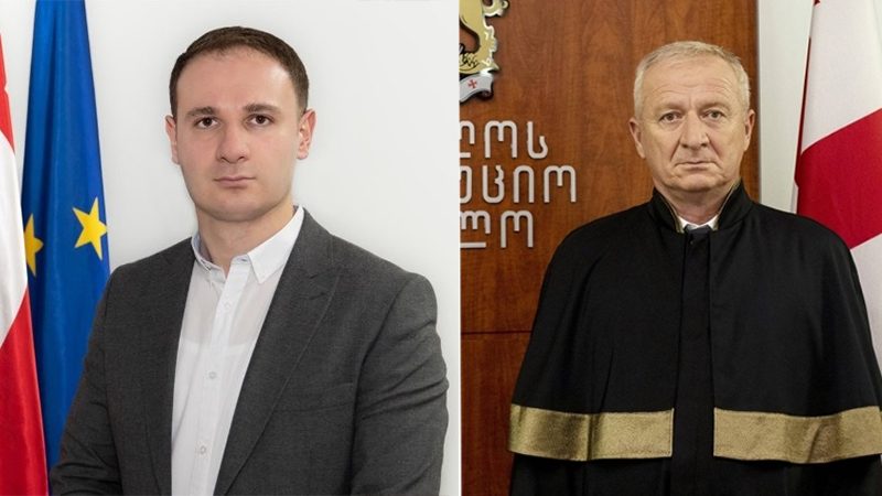 უცნაური შემთხვევა საკონსტიტუციო სასამართლოში – მამის შემდეგ მოსამართლის მანტიას შვილი მოისხამს