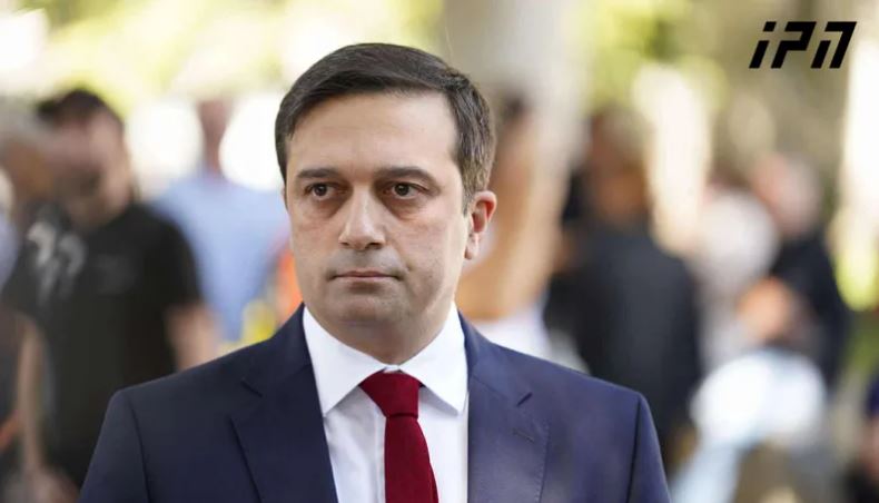 სახალხო დამცველის აპარატი უარყოფს, რომ დავით ფეიქრიშვილის მიმართ სავარაუდო ძალადობის ფაქტზე რეაგირება დაგვიანებით მოახდინეს - ასევე, მათი ცნობით, ფეიქრიშვილმა ომბუდსმენის რწმუნებულთან შეხვედრაზე უარი განაცხადა