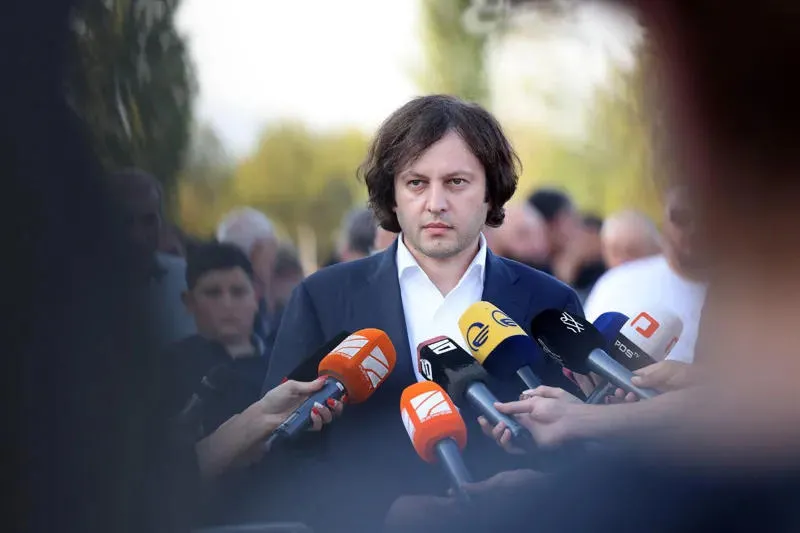 ირაკლი კობახიძე მანანა კობახიძეზე - მოსამართლეებმა უნდა იმოქმედონ პროფესიული პასუხისმგებლობის შესაბამისად, არავინ უნდა გაექცეს პასუხისმგებლობას - ვნახე მისი განცხადება და სათაურისგან განსხვავდებოდა