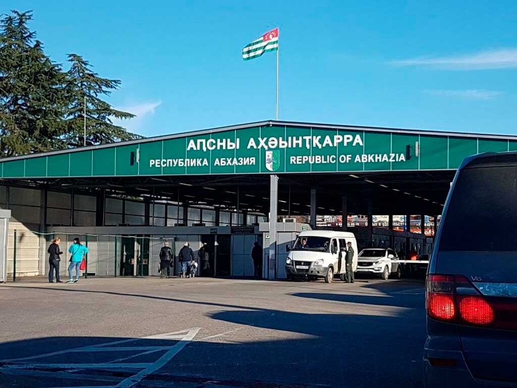 რუსები აფხაზეთის დე ფაქტო საზღვრის გამტარუნარიანობას 9-ჯერ ზრდიან